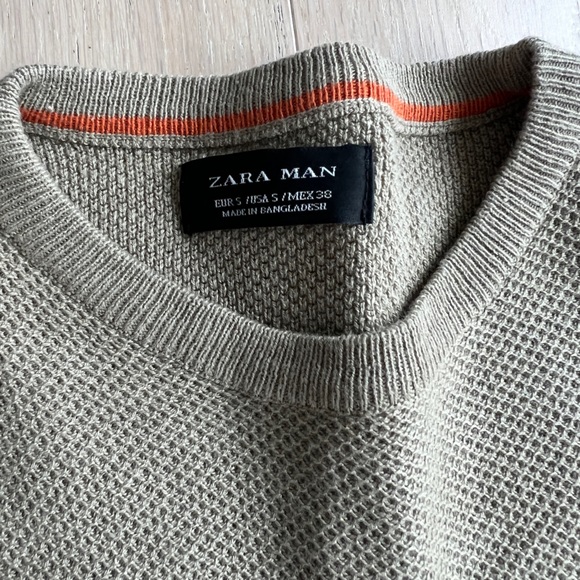 Zara Waffle-Knit Sweater - Picture 3 of 3